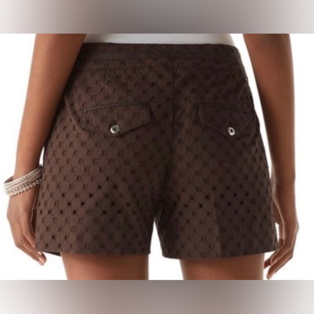 Women’sWhite House Black Market
Brown Button Eyelet Shorts ~ Size 8 - Picture 2 of 4